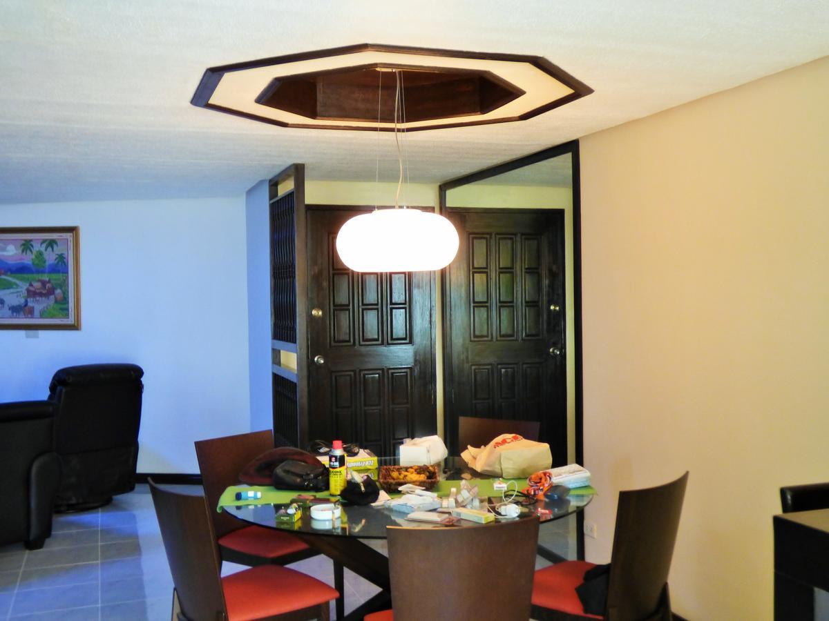 Manila Bay Serviced Apartments Exteriör bild