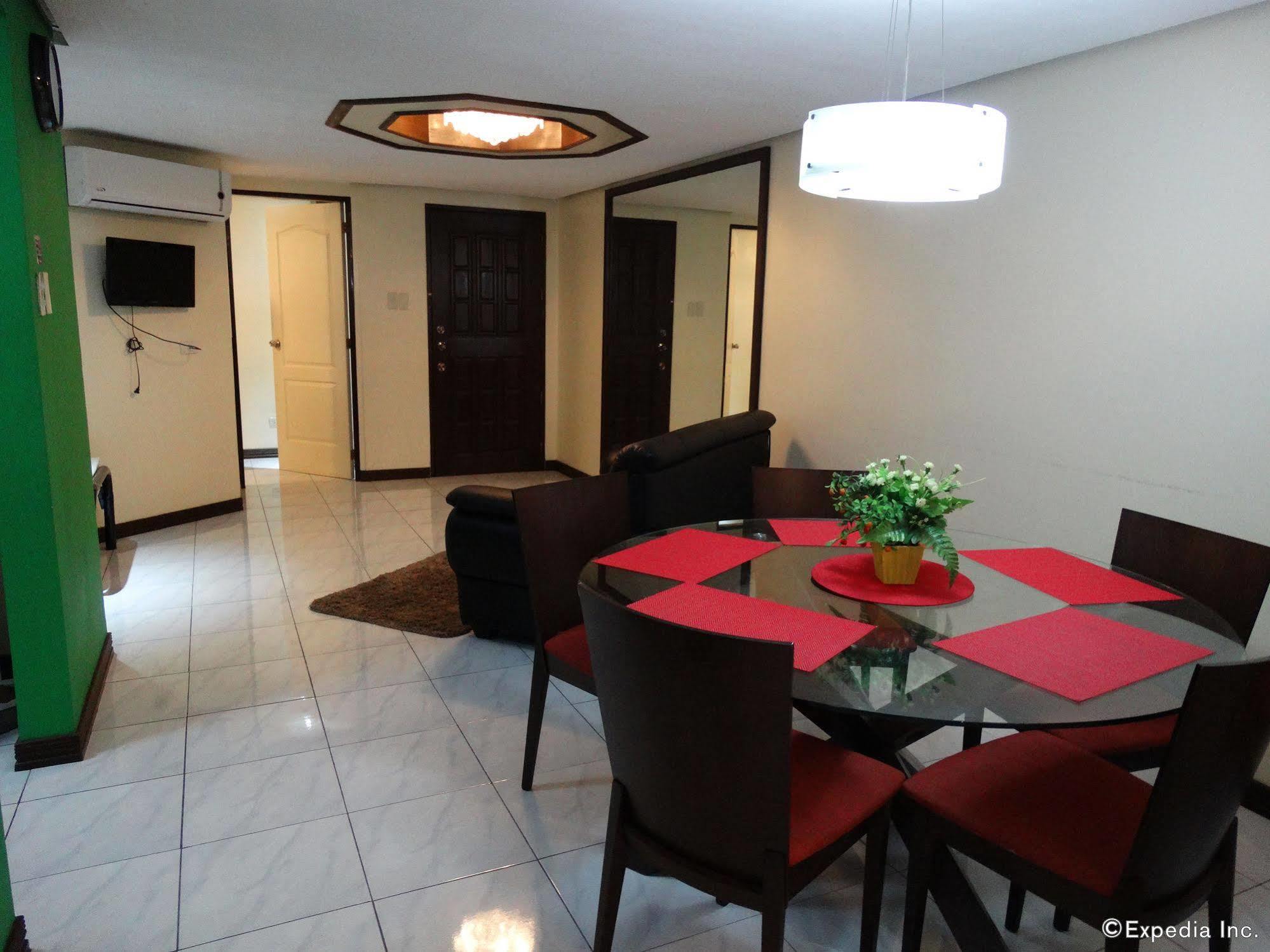 Manila Bay Serviced Apartments Exteriör bild